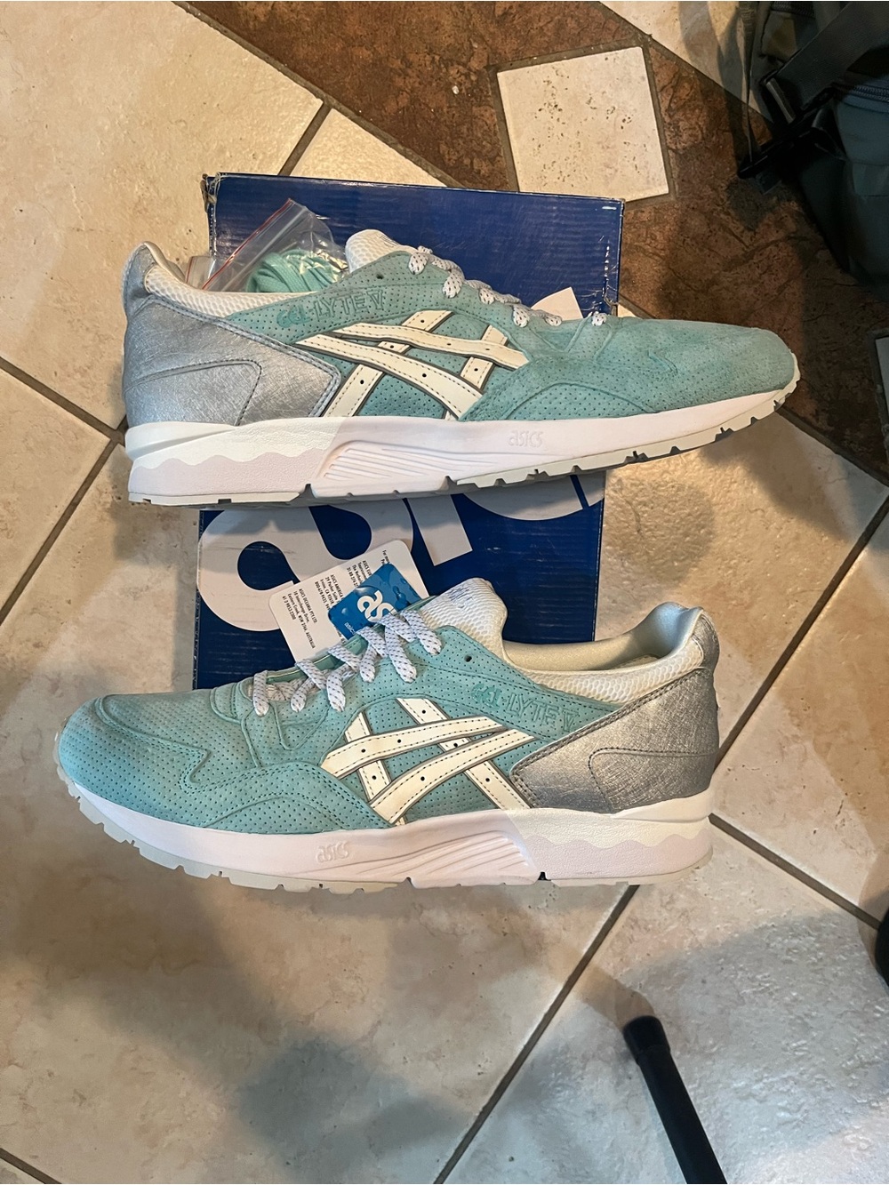 ASICS GLV Kith x Diamond Supply Size 13 Silver Blue Suede Mens Running Shoes